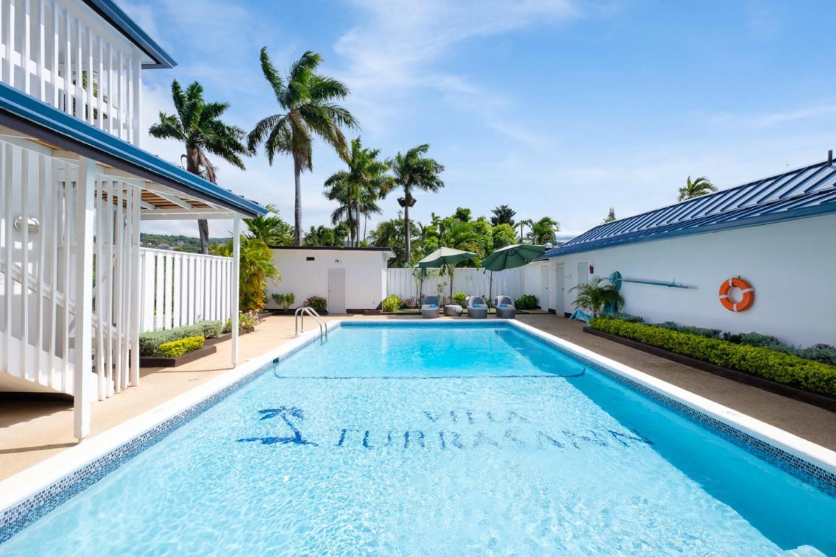 Villa Turrasann Runaway Bay Exterior photo